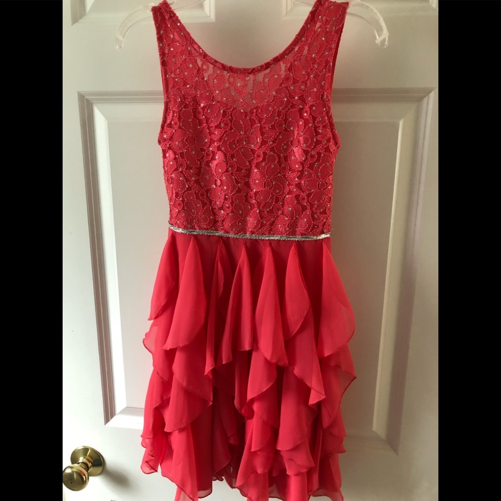 ✨👗 EUC girls coral formal dress 👗 ✨